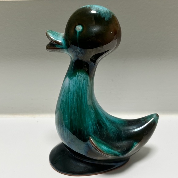 Blue Mountain Pottery Duck 5in Tall - Picture 3 of 6